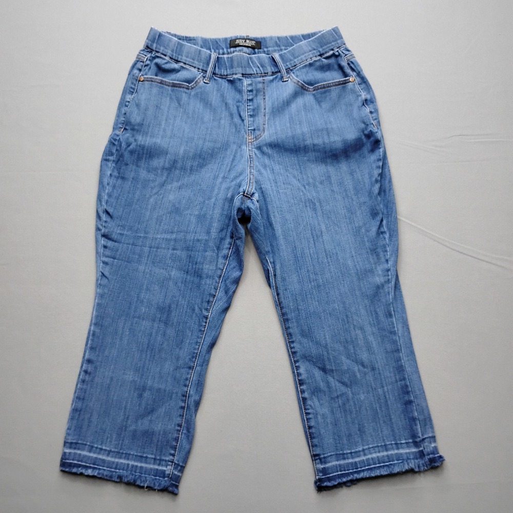 Judy Blue Los Angeles Pull On Crop Jeans Medium Wash Frayed Hem 14W